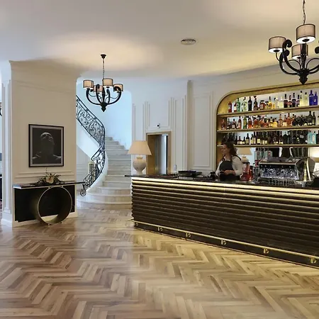 Arte Boutique 5* ティラナ