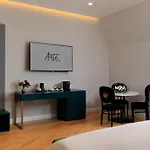 Arte Boutique 5* تيرانا