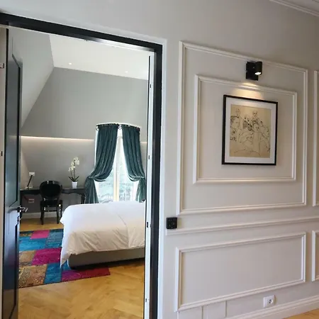 Arte Boutique מלון טיראנה